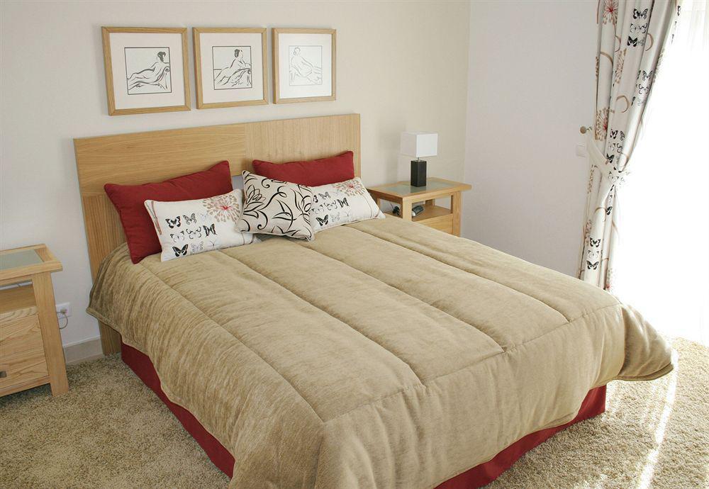 Quinta Da Encosta Velha - Santo Antonio, Villas, Golf & Spa Budens Room photo